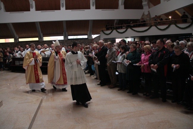 Poświęcenie kościoła św. o. Pio