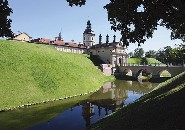 Pałac w Nieświeżu przypomina o dawnej potędze Radziwiłłów