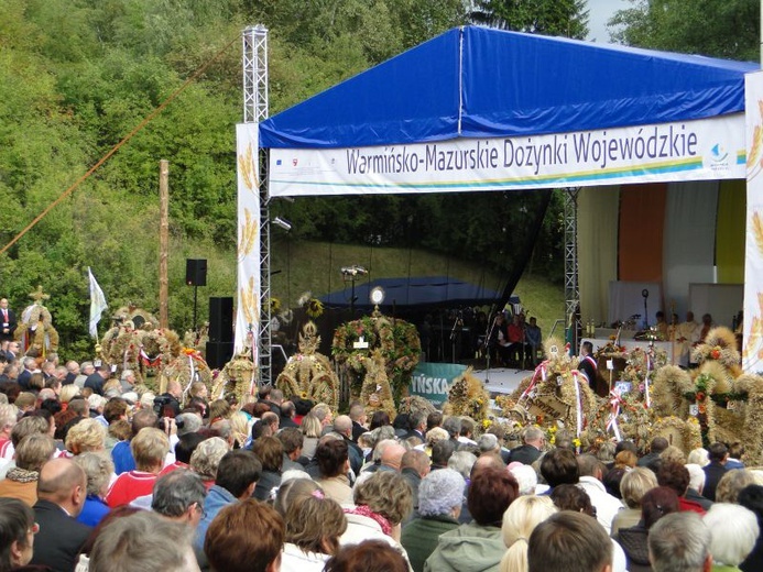 Dożynki Województwa Warmińsko-Mazurskiego w Olsztynku