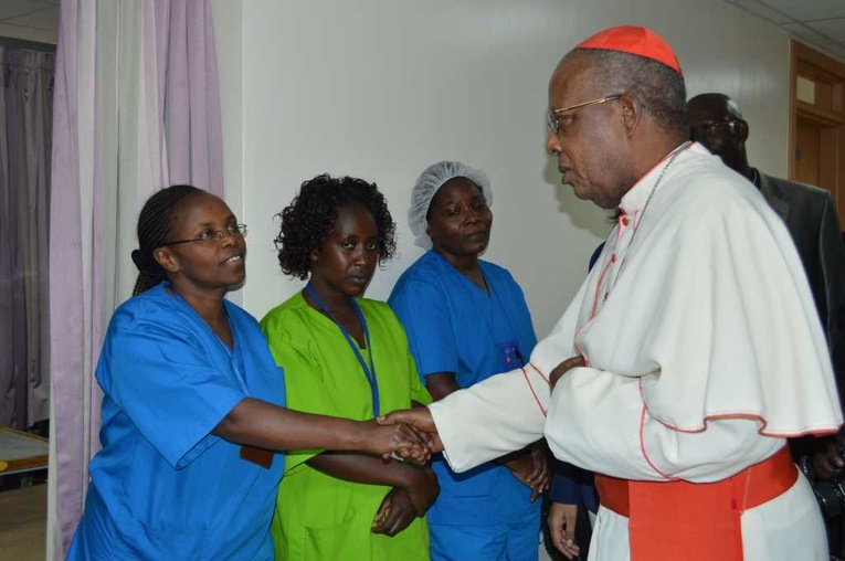 Kardynał odwiedził ofiary zamachu