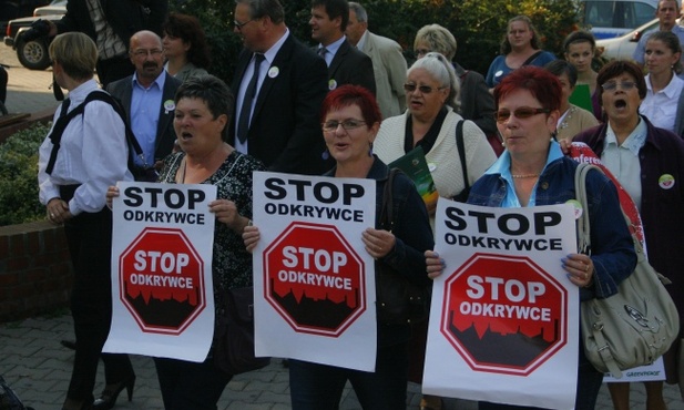 Węgiel, UE i służby specjalne 