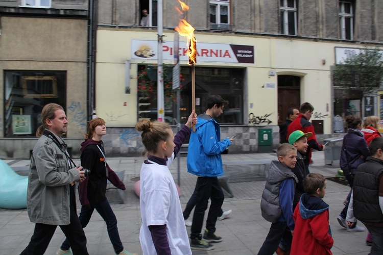 Mariacka Bless Night - "Kids Games" cz.1.