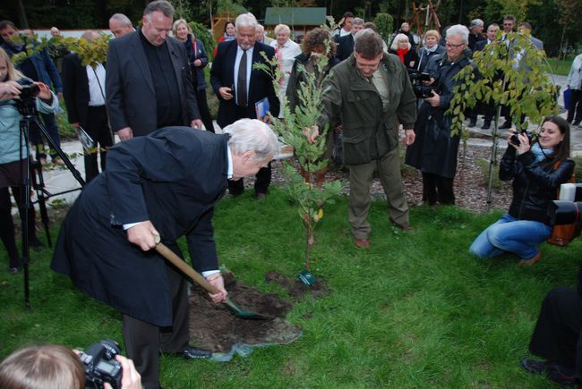 Benefis serialu "Czarne chmury"