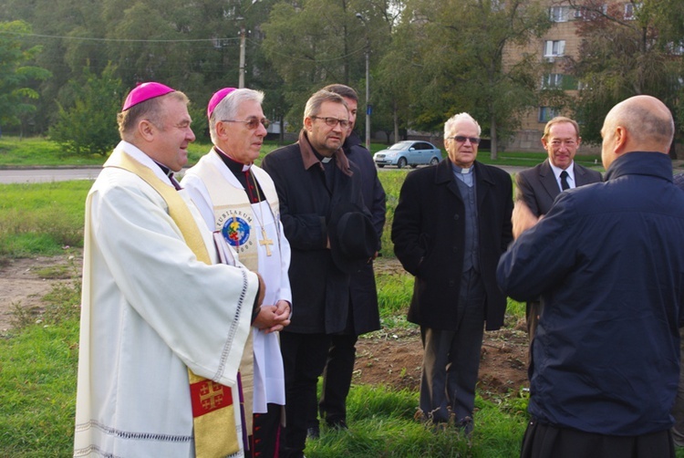 Poświęcenie gruntu pod kaplicę w Trudovskoye