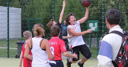 Ewangelizacja pod koszem