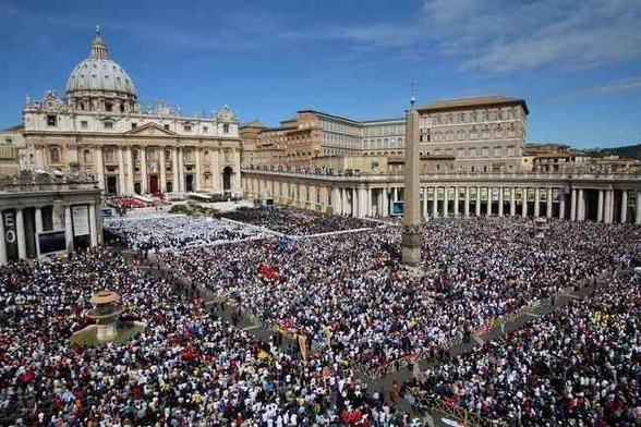 Papieskie drogi do świętości 