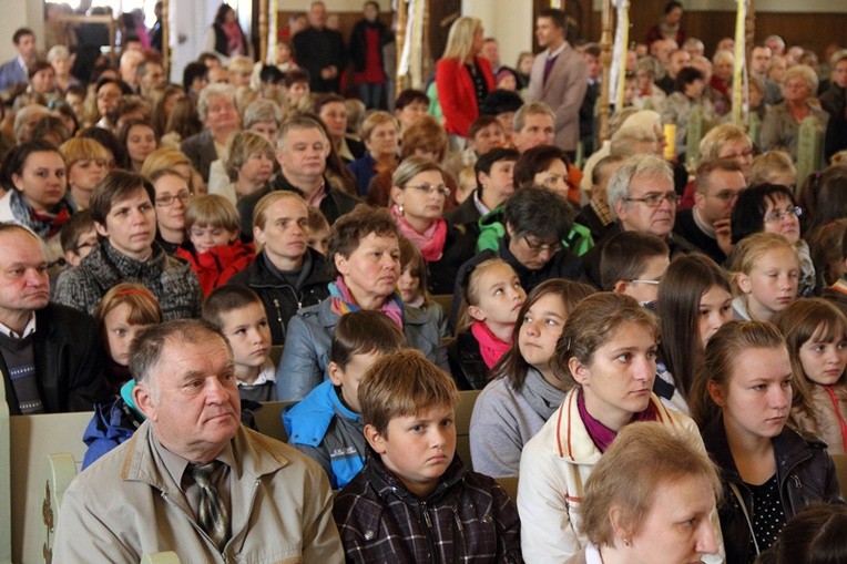 Podwórkowe Koła Różańcowe w Chwałowicach