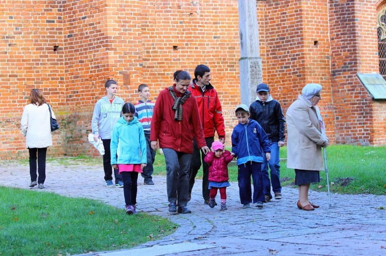 Rocznica poświęcenia archikaterdy we Fromborku