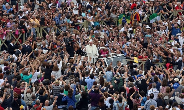 Papież: Nie świetna organizacja, a radość i pokój