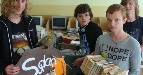 Trzy tony z Oświęcimia