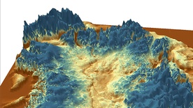 Uzyskany za pomocą badania radarowego obraz ukrytego pod lodami Grenlandii ogromnego kanionu. Przed 4 mln lat było to prawdopodobnie koryto największej rzeki na wyspie 