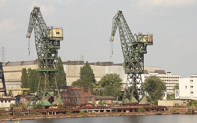  Na terenach po Stoczni Gdańskiej działa wiele spółek, z których tylko część zajmuje się produkcją na potrzeby przemysłu okrętowego