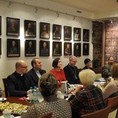 Dziennikarze m.in. z Płocka, Ciechanowa, Gostynina, Nasielska i Mławy spotkali się z biskupem płockim