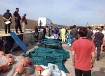Ok. 200 ofiar katastrofy statku z imigrantami