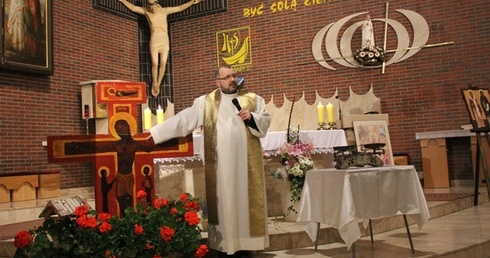 Wierzysz? Idź między wilki