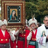  – Matka Boska Cierpliwie Słuchająca, zasłuchana w Boga i człowieka, jest od wieków znakiem wiary w Chrystusa