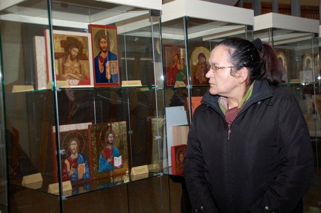 Wystawa ikon u księży filipinów w Radomiu