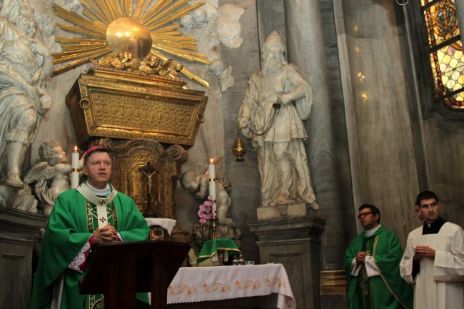 Pielgrzymi z Piekar Śl. we Wrocławiu