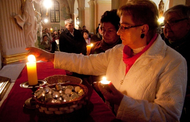 Akatyst ku czci Bogurodzicy