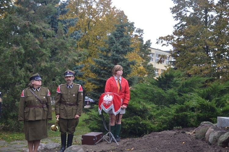 Odłonięcie Pomnika Poległych Harcerzy i Harcerek