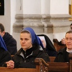 Kapłani, klerycy i siostry zakonne w Trzebnicy