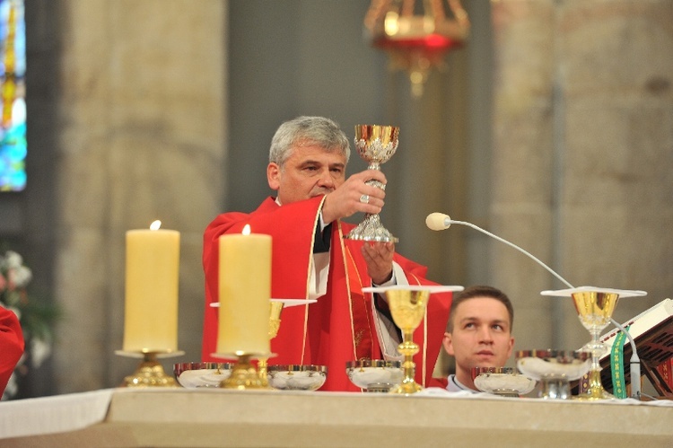 Msza prymicyjna abp. Konrada Krajewskiego - Łódź, 19 października