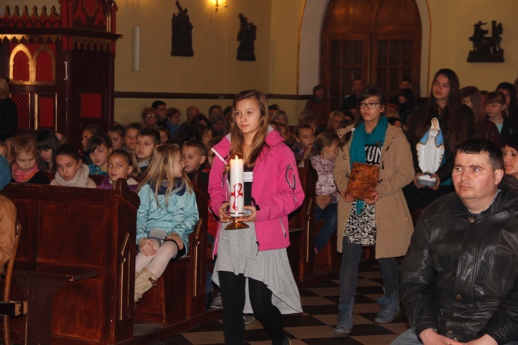 Eucharystia kończąca Oazę Modlitwy w Nowym Mieście