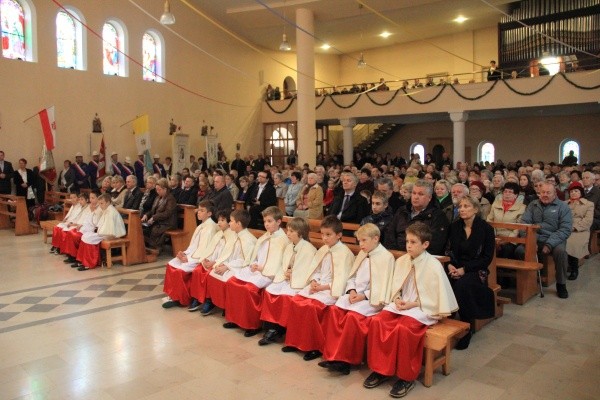 Konsekracja świątyni NMP Matki Kościoła i św. Katarzyny Szwedzkiej