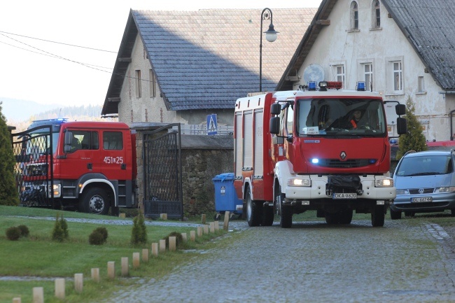 Jedzie straż ogniowa...do Krzeszowa