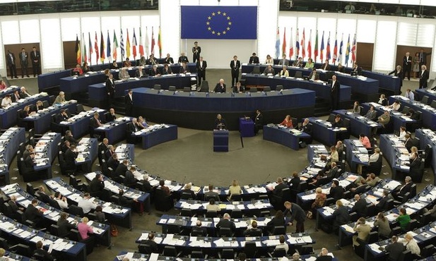 COMECE: Unia przekracza swe kompetencje