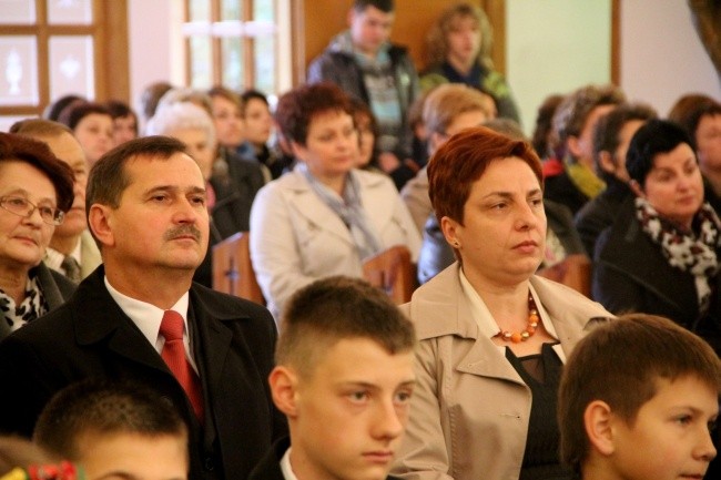 Szkoła w Kątach ma patrona