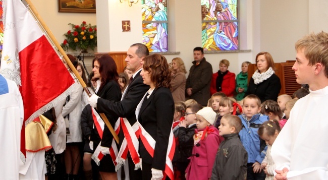 Szkoła w Kątach ma patrona