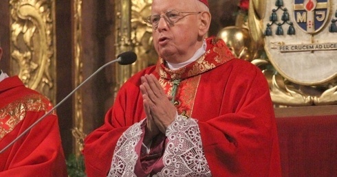 WAŻNE! Biskup legnicki po operacji