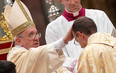 Papież do biskupów: Bądźcie blisko kapłanów