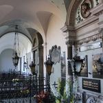 Cmentarz katolicki w Białej
