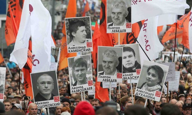 Opozycyjne demonstracje na ulicach Moskwy