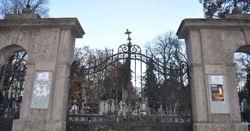 Cmentarz w Ciechanowie