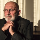 Ks. Bogdan Liniewski przez ostatnie 17 lat pracował w Szwajcarii. Kiedy osiągnął wiek emerytalny, wrócił do swojej archidiecezji i zamieszkał w Kiełpinie 