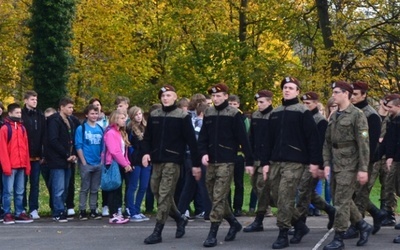 Gimnazjaliści w opactwie