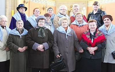  Wielu członków Apostolstwa Dobrej Śmierci należy również do Apostolatu Maryjnego i Różańca św.