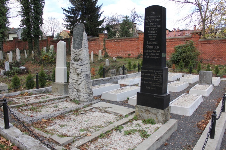 Cmentarz żydowski w Bielsku
