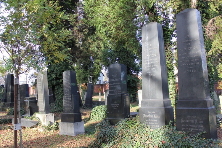 Cmentarz żydowski w Bielsku