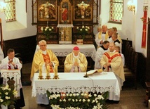Mszy św. przewodniczył abp Edmund Piszcz