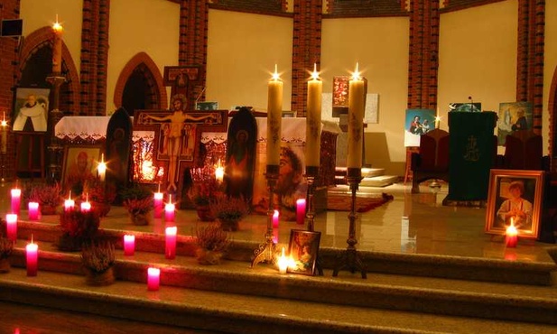 Śląskie "Holy Wins"