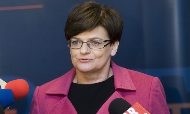 Pedofilią księży zajmie się... MEN