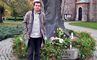 Marcina Oporskiego od wielu lat fascynuje osoba Jana Pawła II