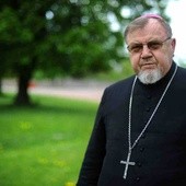 Bp Dydycz: W oskarżeniach czasem przesadzamy