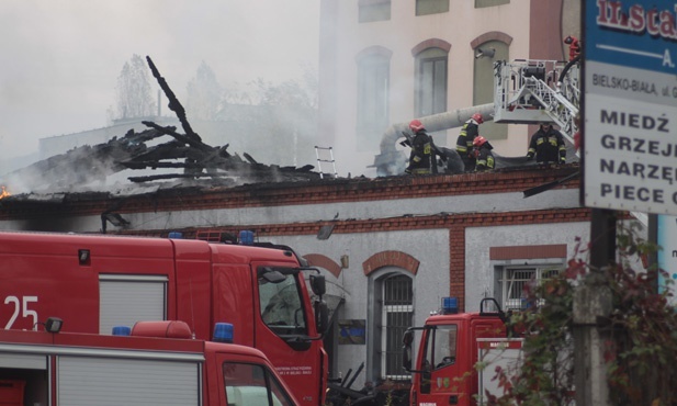 Pożar fabryki laminatu w Bielsku-Białej