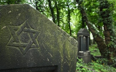Szef Gestapo na cmentarzu żydowskim
