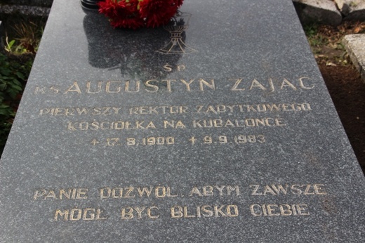 Cmentarz w Istebnej